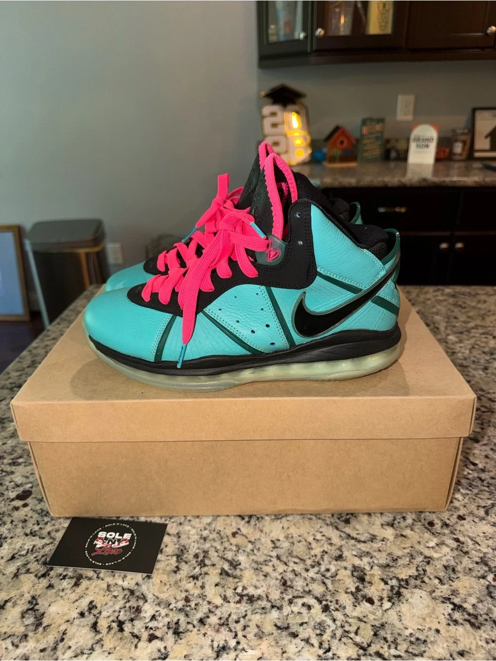 Size 7.5 Nike LeBron 8 South Beach SKU CZ0328-400 Used No Box